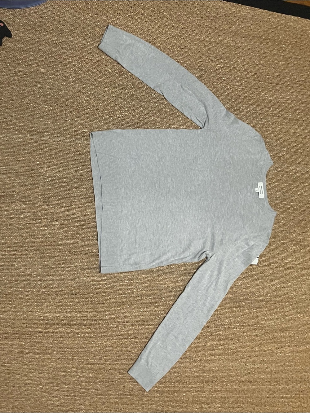 Banana Republic Kids Light Gray Long-Sleeve Crewneck Top